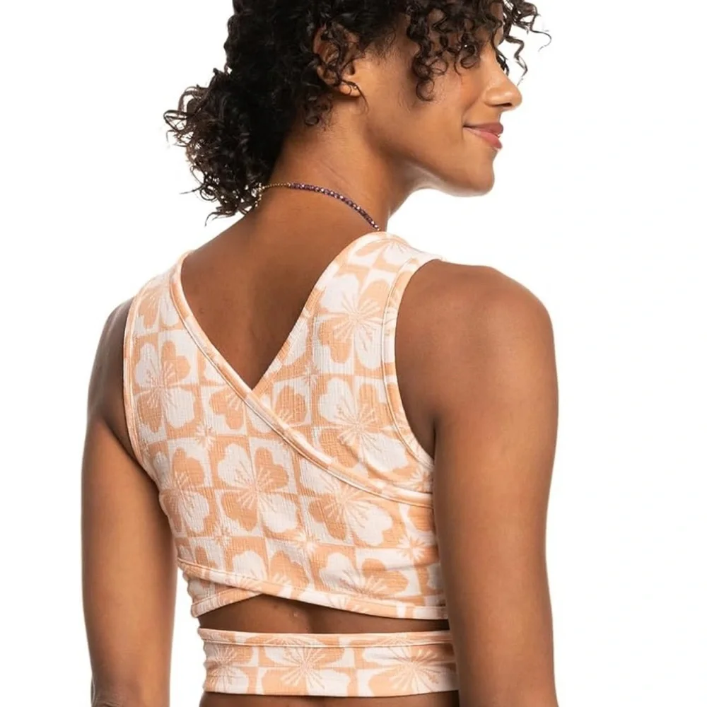 Roxy Good Keepsake Tank NWOT - Picture 2 of 7